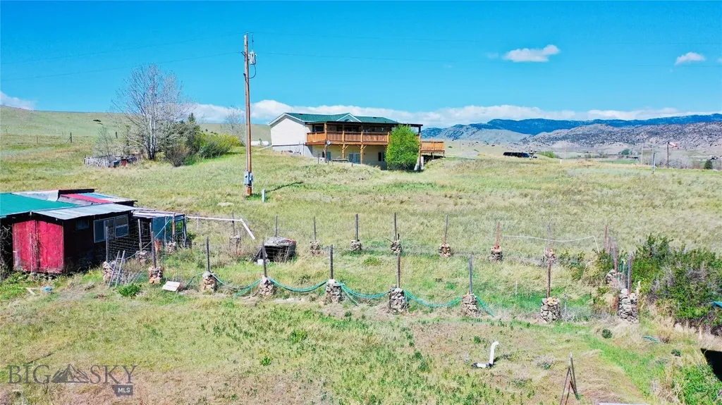 107 Prairie Dog Road Livingston MT 59047