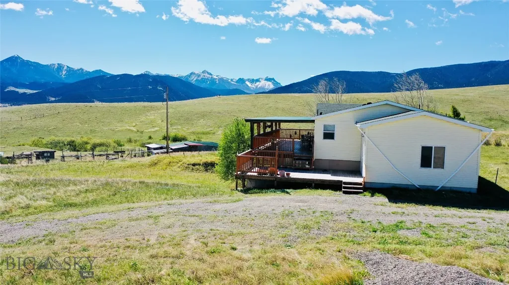 107 Prairie Dog Road Livingston MT 59047