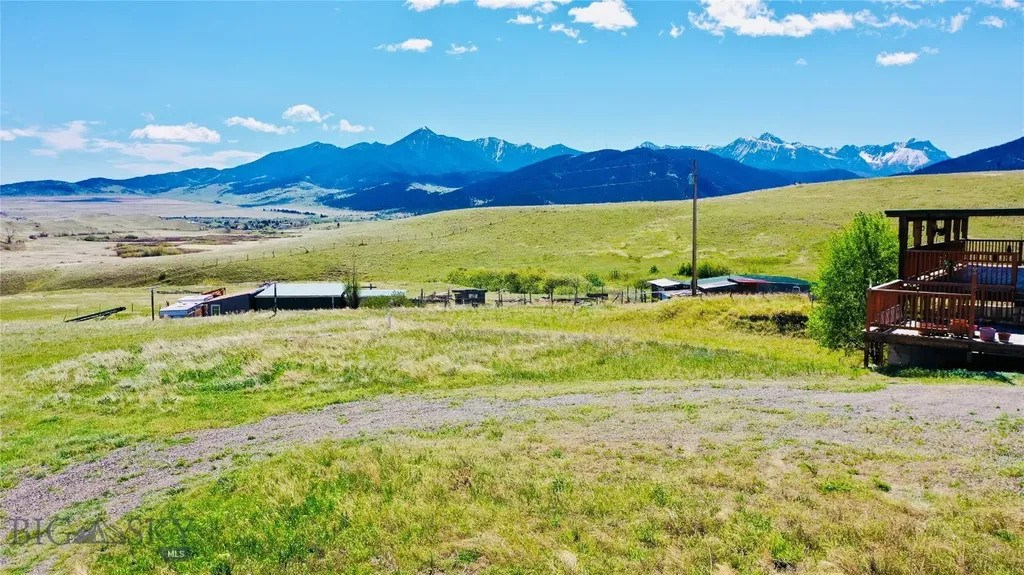 107 Prairie Dog Road Livingston MT 59047