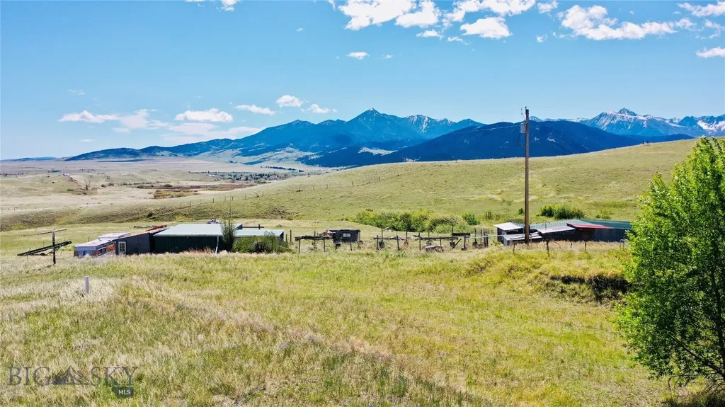 107 Prairie Dog Road Livingston MT 59047
