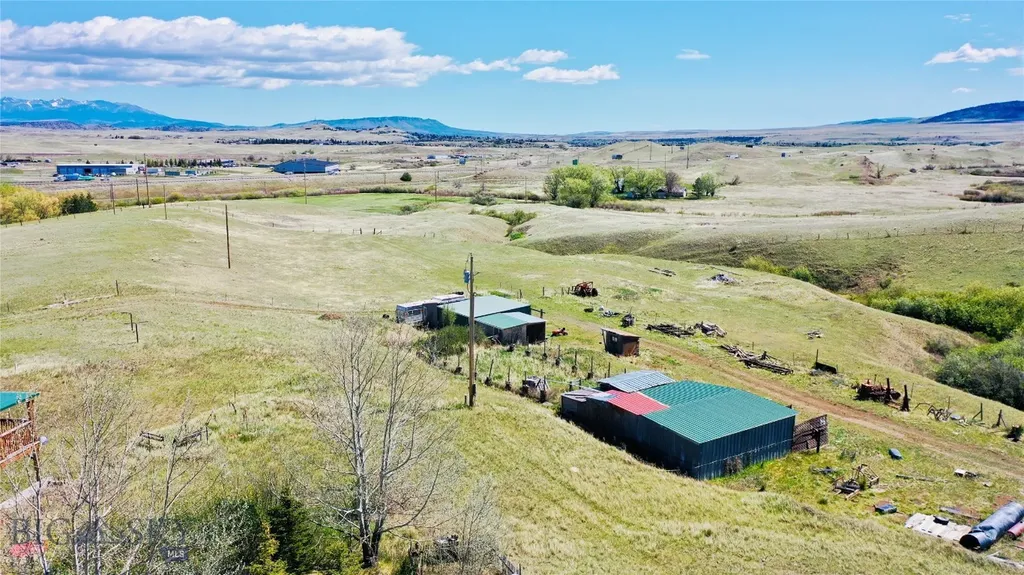 107 Prairie Dog Road Livingston MT 59047