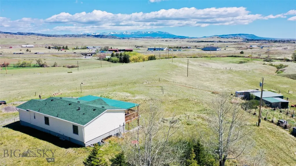 107 Prairie Dog Road Livingston MT 59047