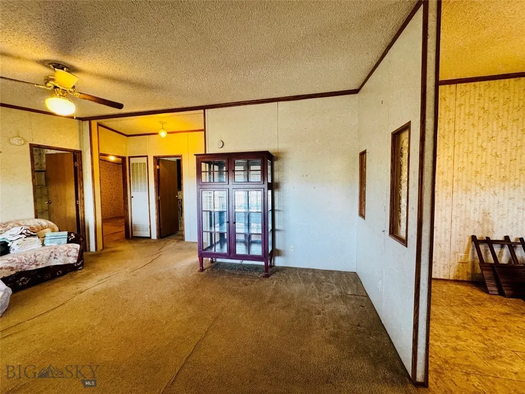 107 Prairie Dog Road Livingston MT 59047