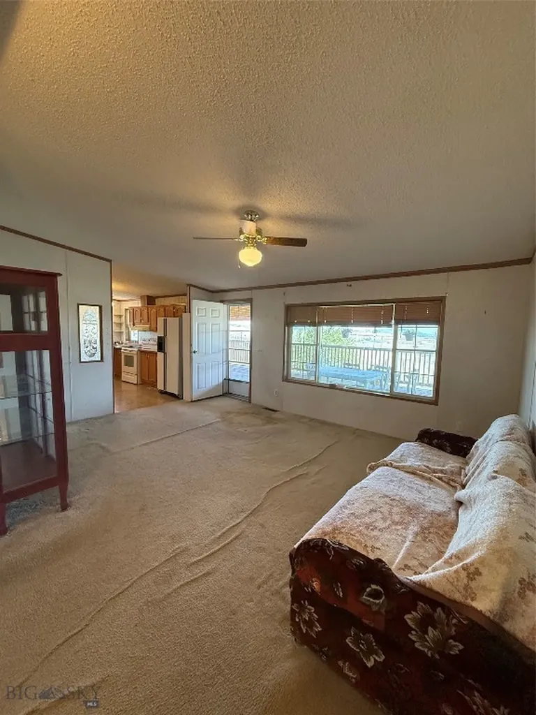 107 Prairie Dog Road Livingston MT 59047