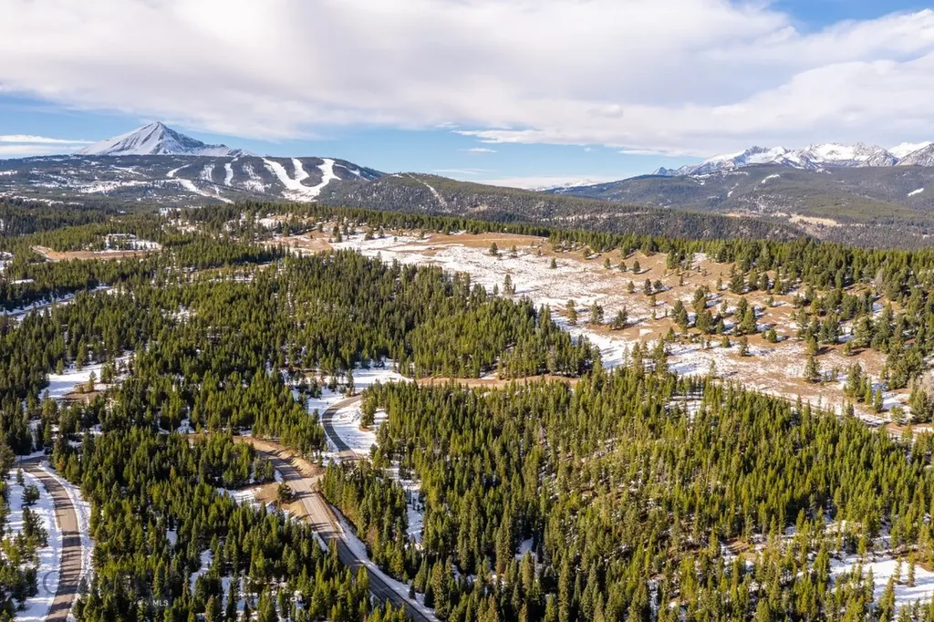 Tbd Crown Butte Road Big Sky MT 59716