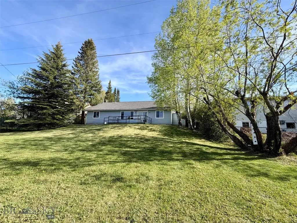 1127 N Cedarview Bozeman MT 59715
