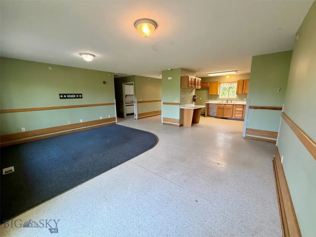 1127 N Cedarview Bozeman MT 59715