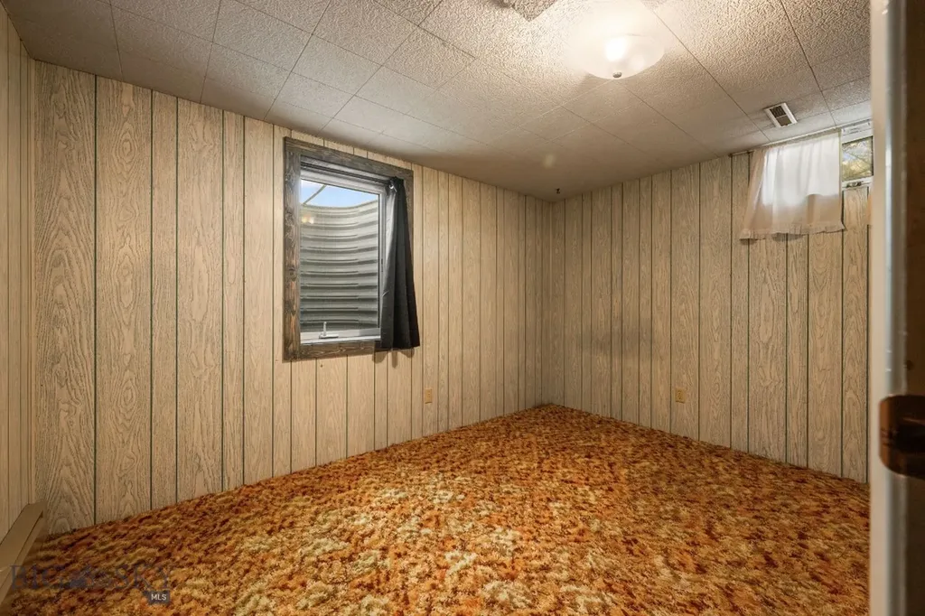 38 N Walnut Street Dillon MT 59725