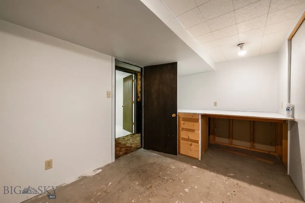 38 N Walnut Street Dillon MT 59725