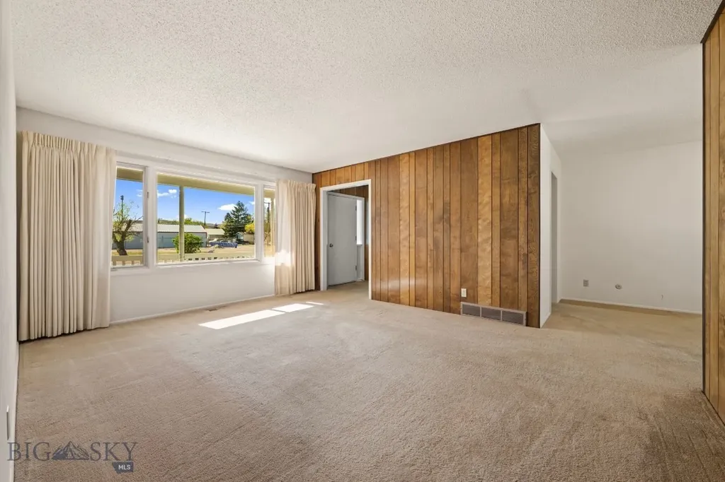 38 N Walnut Street Dillon MT 59725