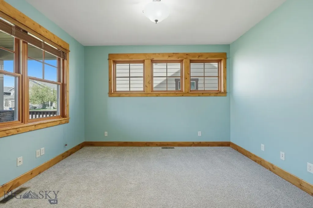 4726 Glenwood Drive Bozeman MT 59718
