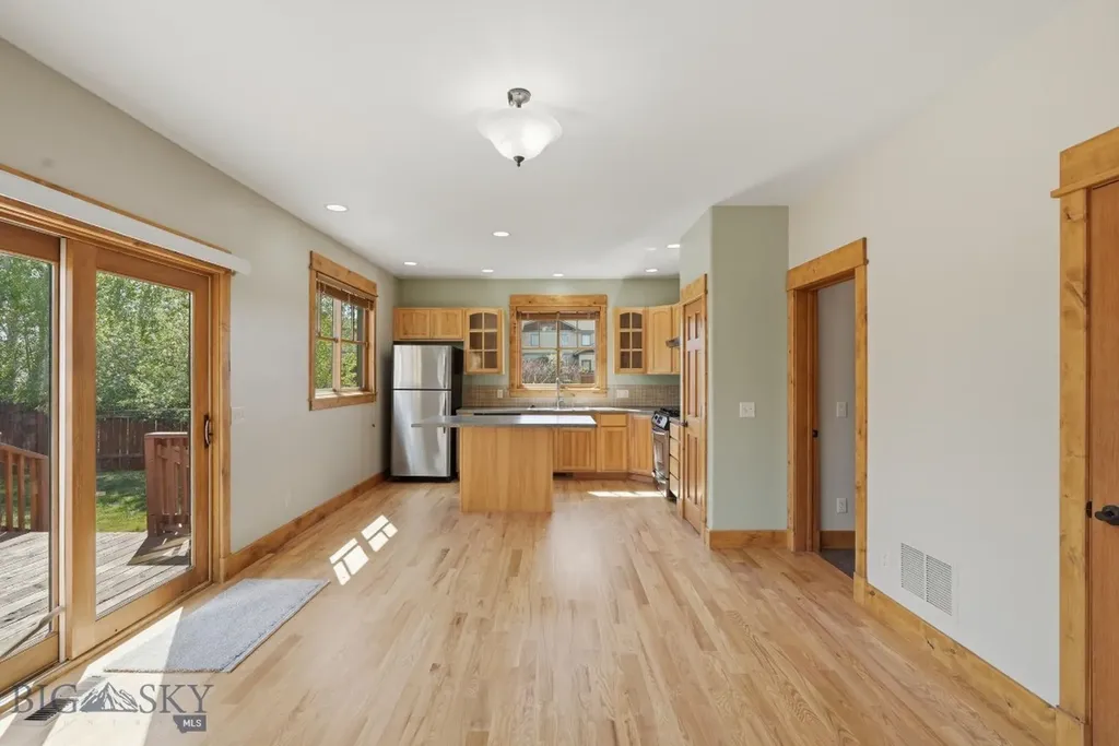 4726 Glenwood Drive Bozeman MT 59718