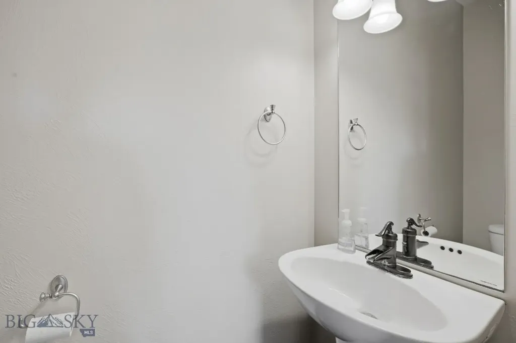 4726 Glenwood Drive Bozeman MT 59718