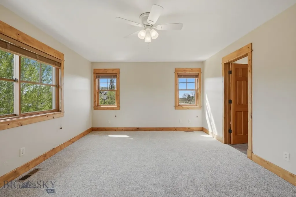 4726 Glenwood Drive Bozeman MT 59718