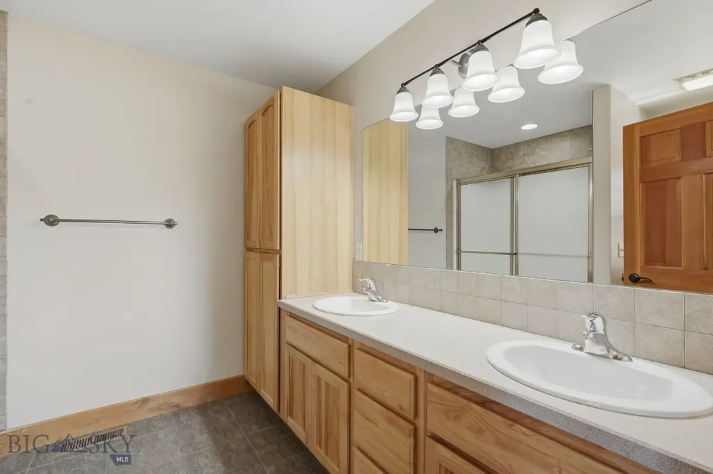 4726 Glenwood Drive Bozeman MT 59718