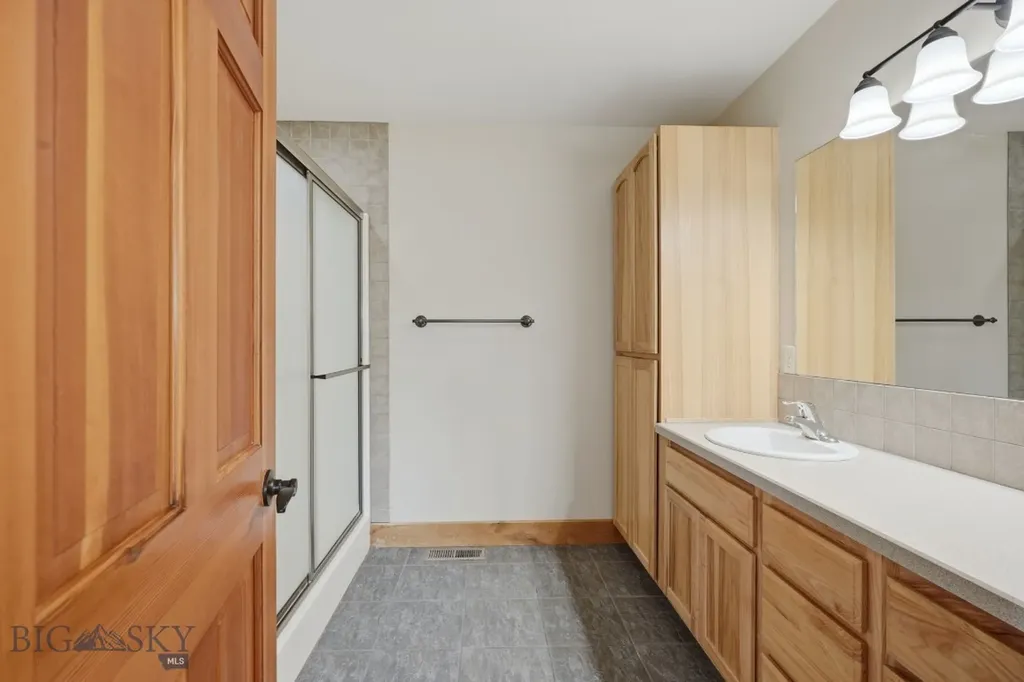 4726 Glenwood Drive Bozeman MT 59718
