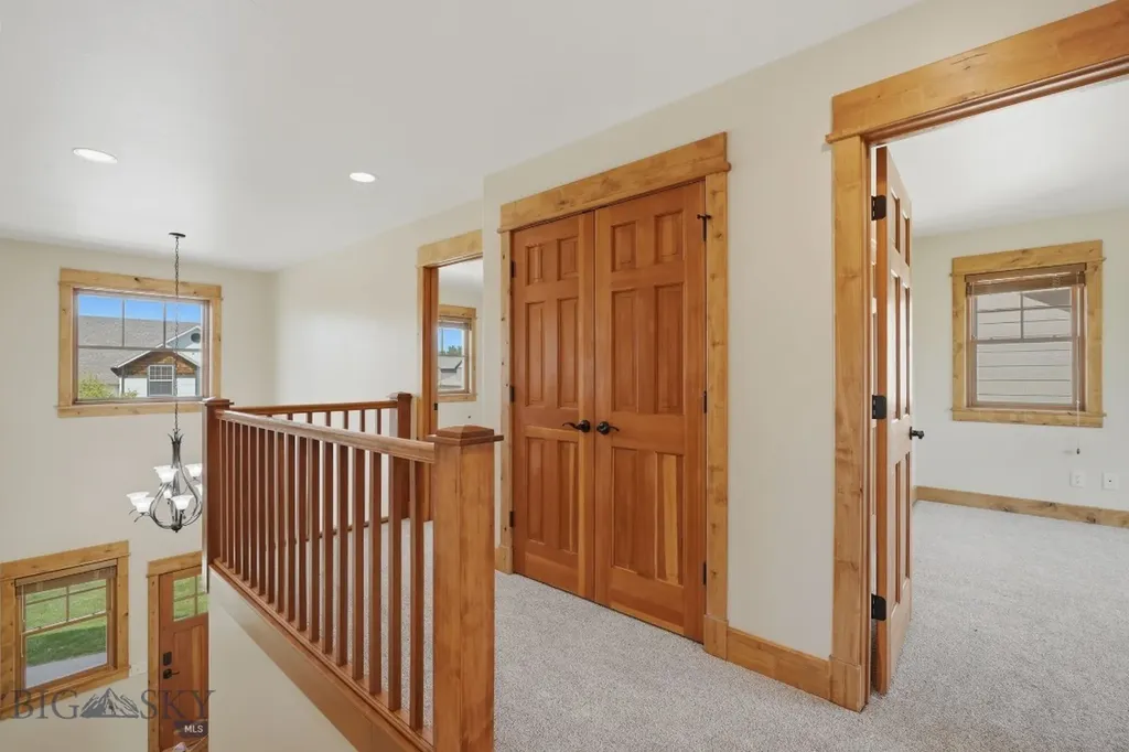 4726 Glenwood Drive Bozeman MT 59718