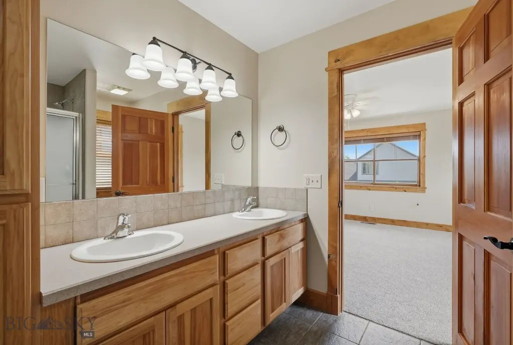 4726 Glenwood Drive Bozeman MT 59718