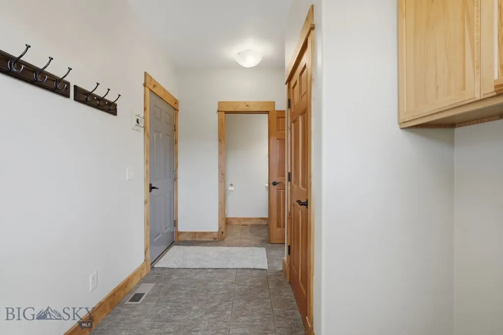 4726 Glenwood Drive Bozeman MT 59718