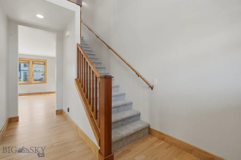 4726 Glenwood Drive Bozeman MT 59718