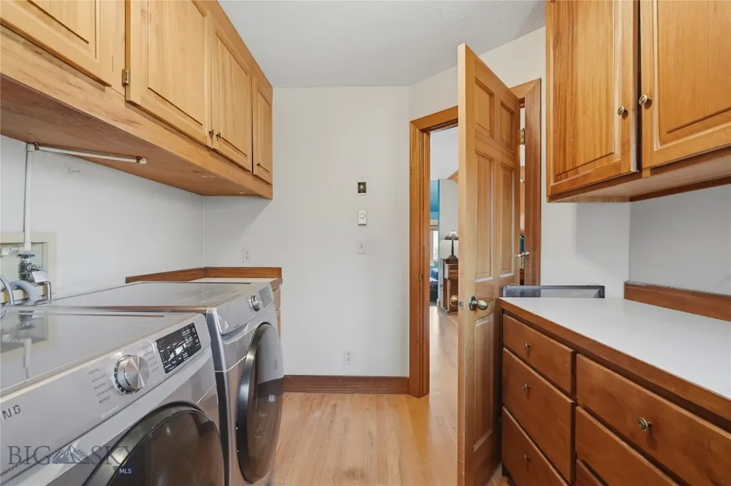 207 S Broadway Street Manhattan MT 59741