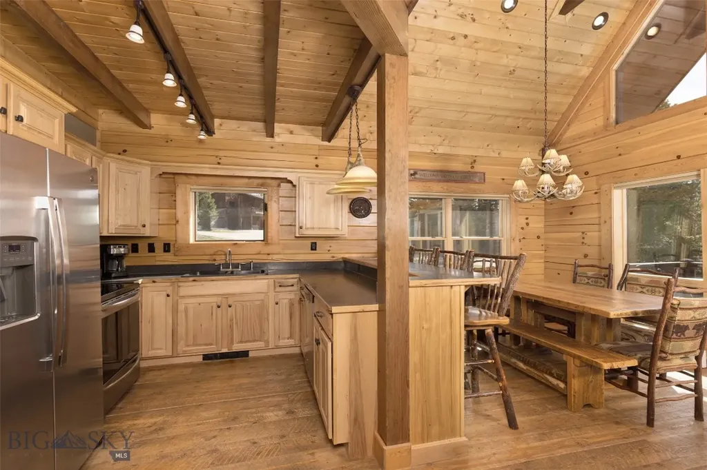 188 Black Moose Road West Yellowstone MT 59758