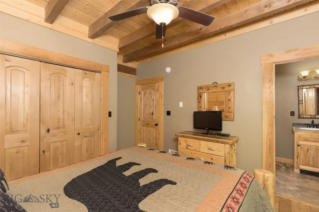 188 Black Moose Road West Yellowstone MT 59758