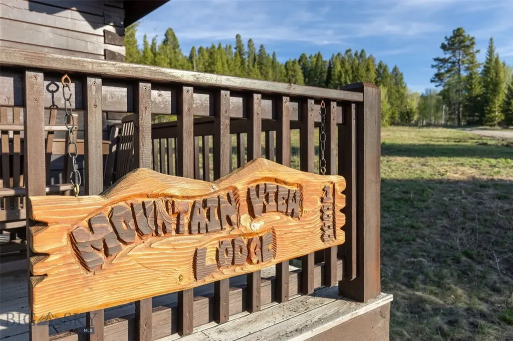 188 Black Moose Road West Yellowstone MT 59758
