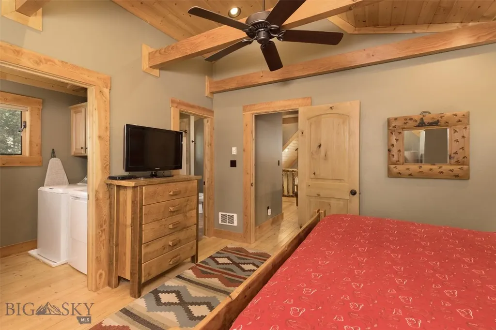 128 Black Moose Road West Yellowstone MT 59758