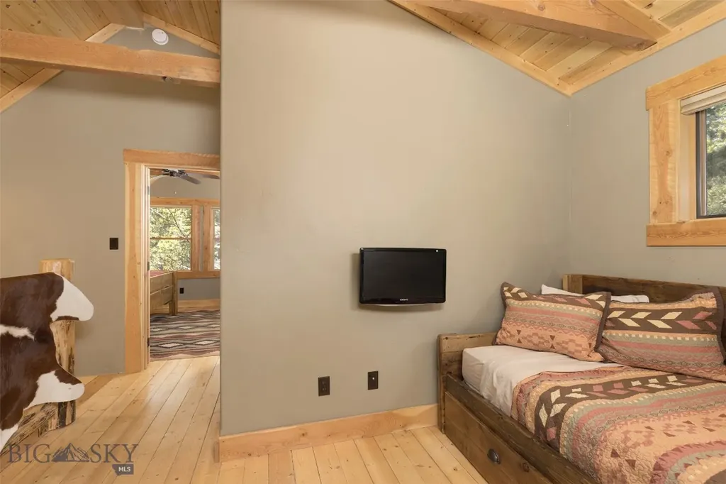 128 Black Moose Road West Yellowstone MT 59758