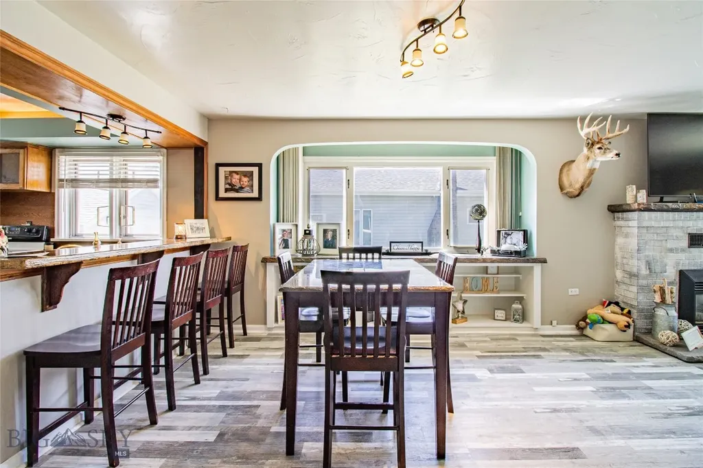 1804 Lowell Butte MT 59701