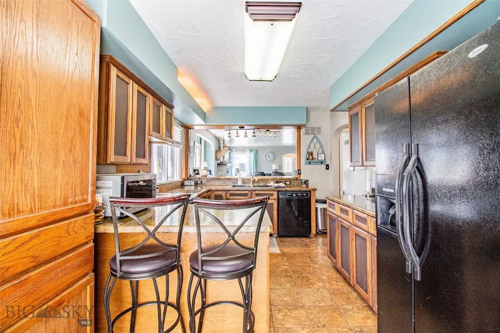 1804 Lowell Butte MT 59701