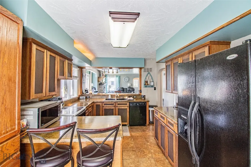 1804 Lowell Butte MT 59701