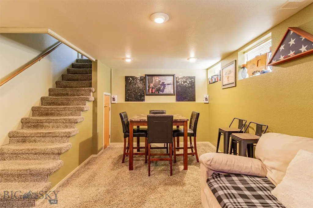 1804 Lowell Butte MT 59701