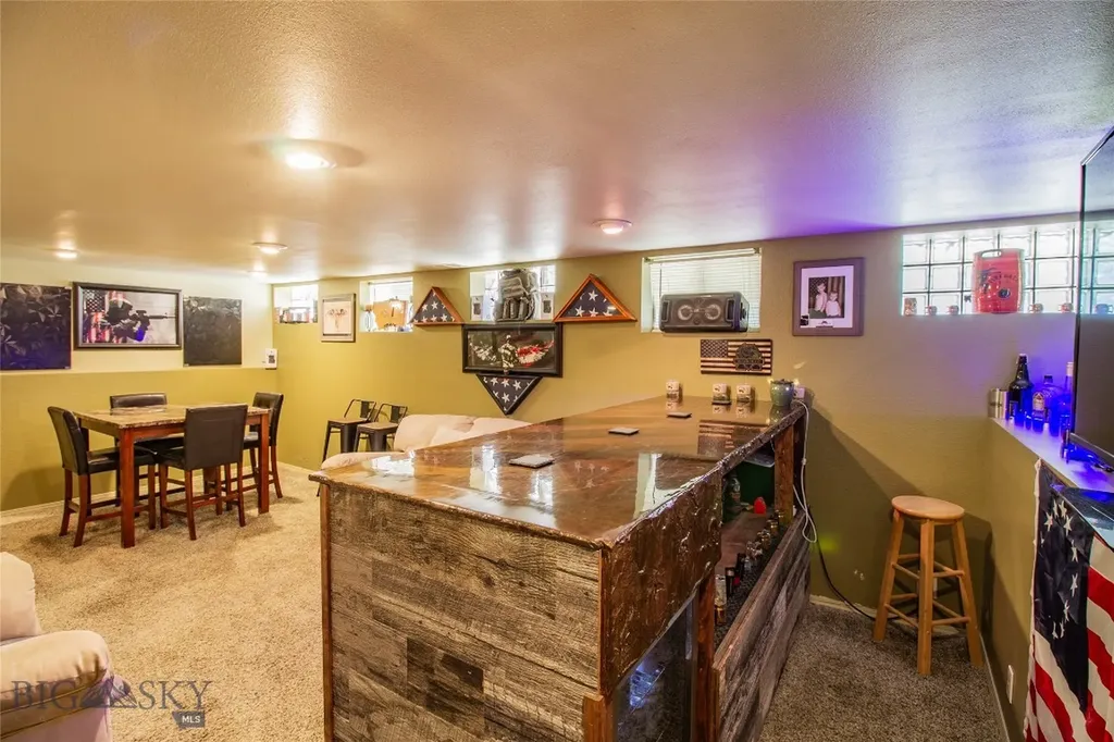 1804 Lowell Butte MT 59701