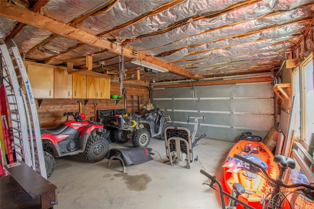 1804 Lowell Butte MT 59701