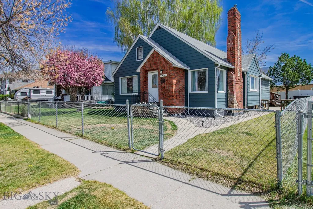 1804 Lowell Butte MT 59701