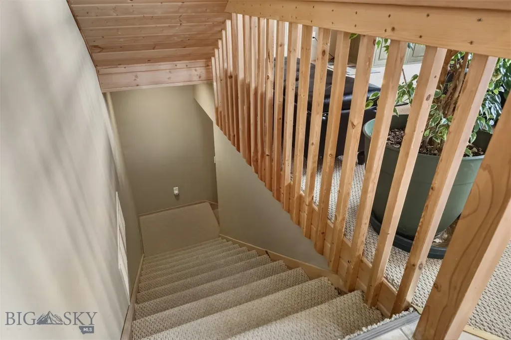 105 Damsel Lane Anaconda MT 59711