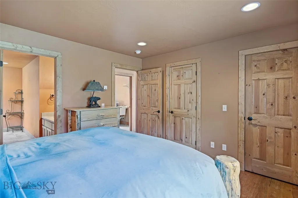 12 Easy Jag Lane Ennis MT 59729