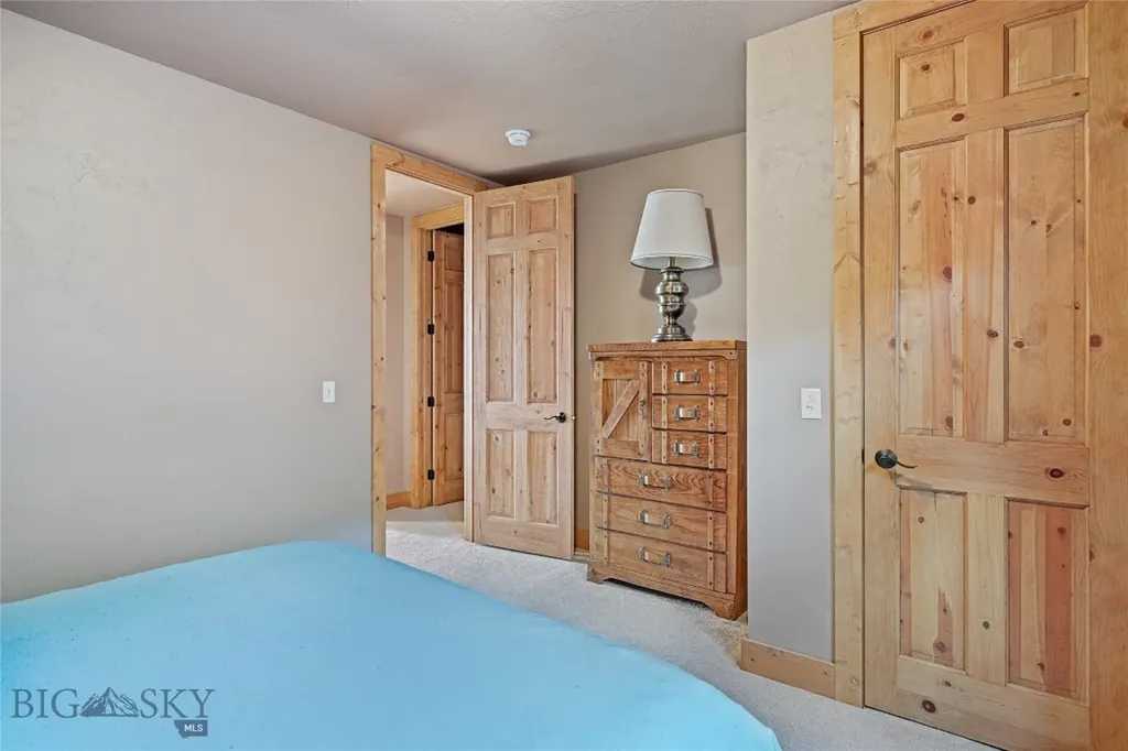 12 Easy Jag Lane Ennis MT 59729