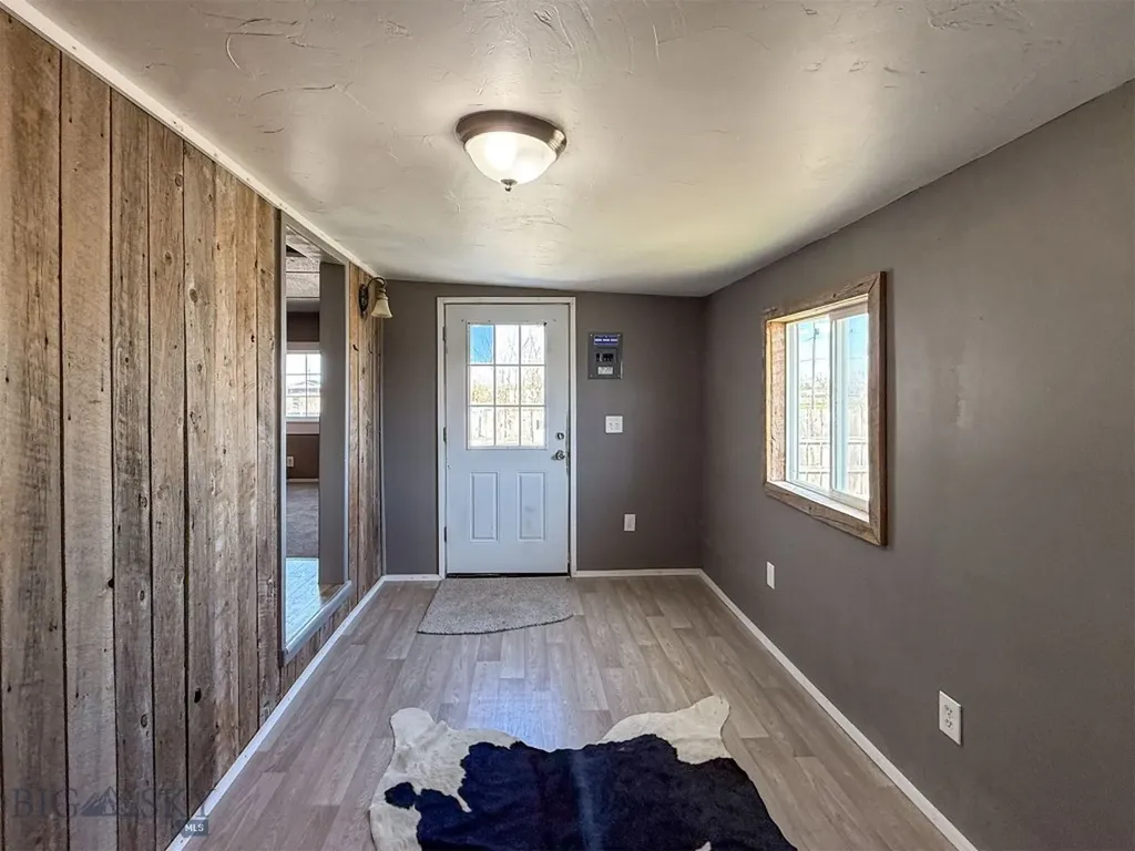 654 5th Avenue Ulm MT 59485