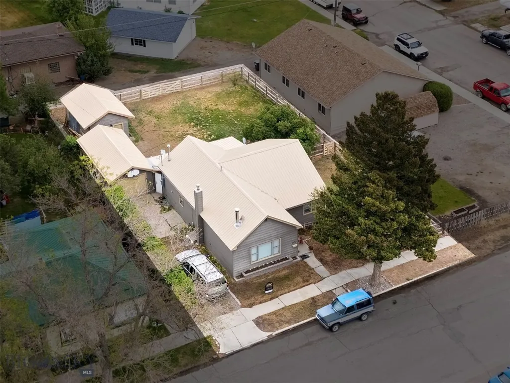 625 E Glendale Street Dillon MT 59725