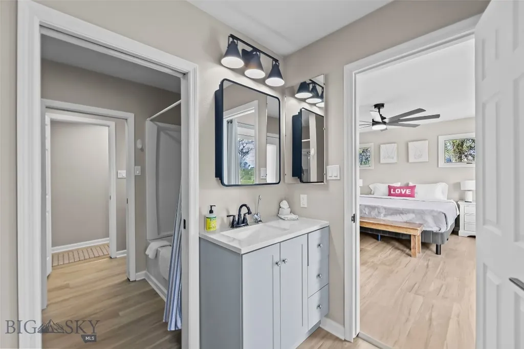 32 Strong Lane Livingston MT 59047