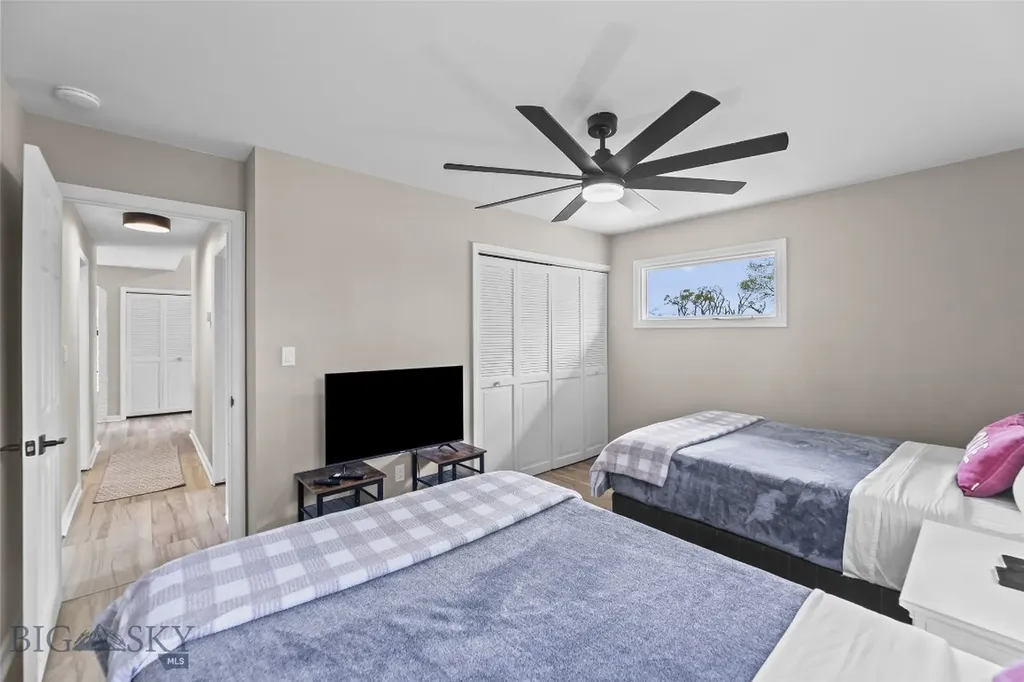 32 Strong Lane Livingston MT 59047