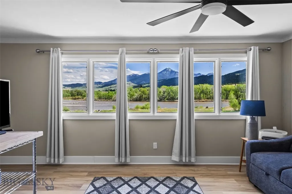 32 Strong Lane Livingston MT 59047