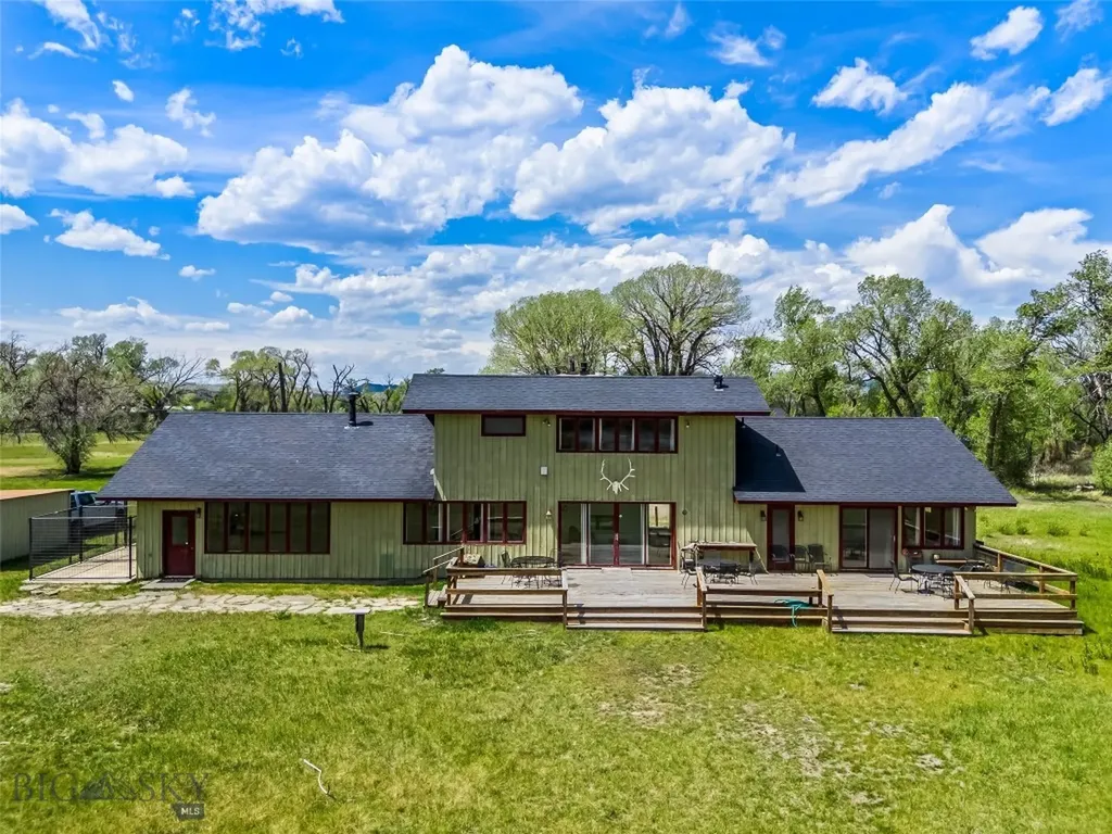 32 Strong Lane Livingston MT 59047