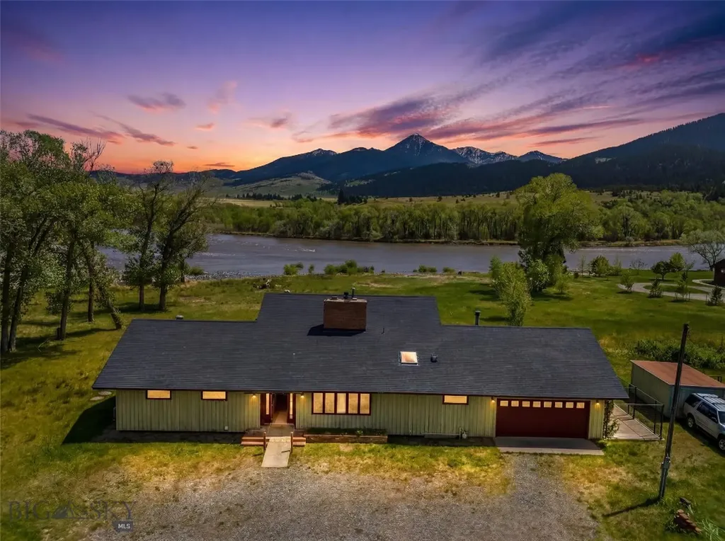 32 Strong Lane Livingston MT 59047