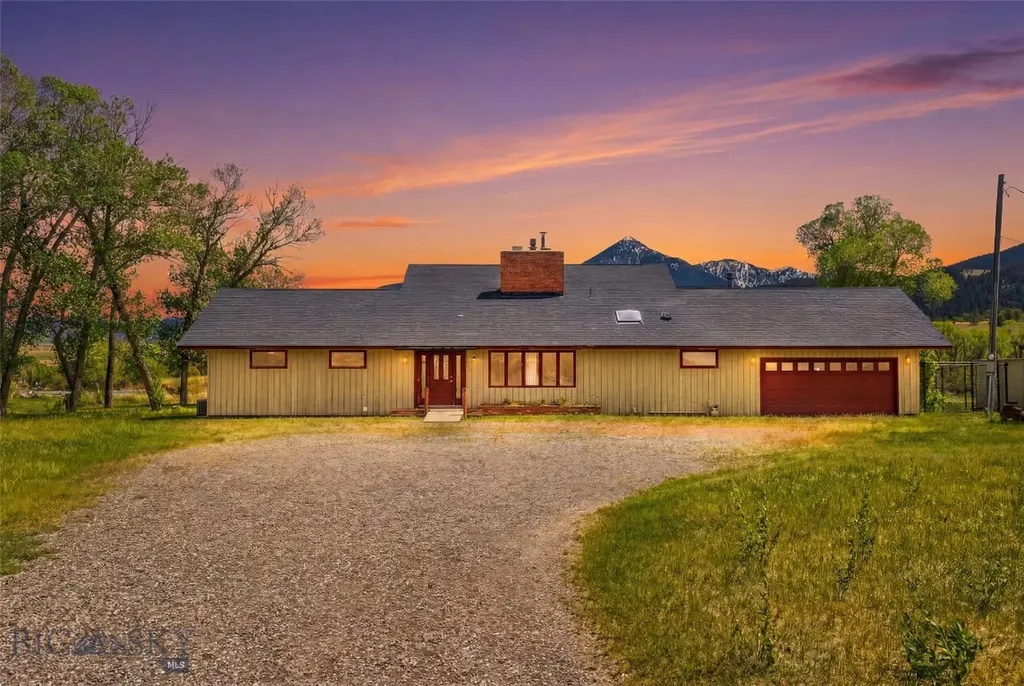 32 Strong Lane Livingston MT 59047
