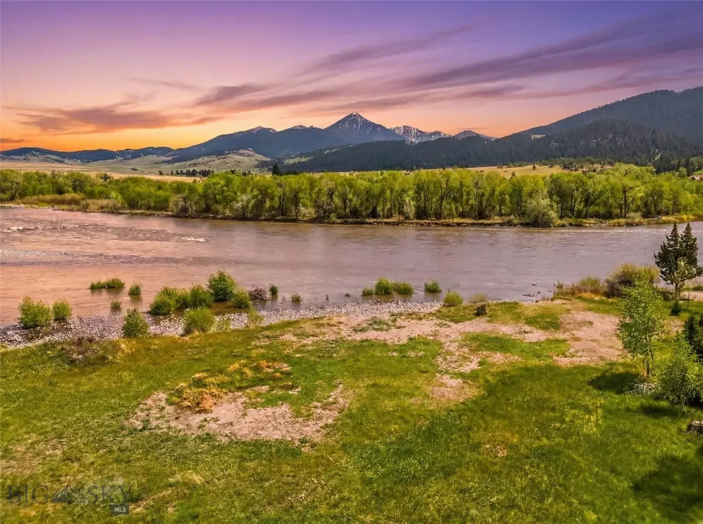32 Strong Lane Livingston MT 59047