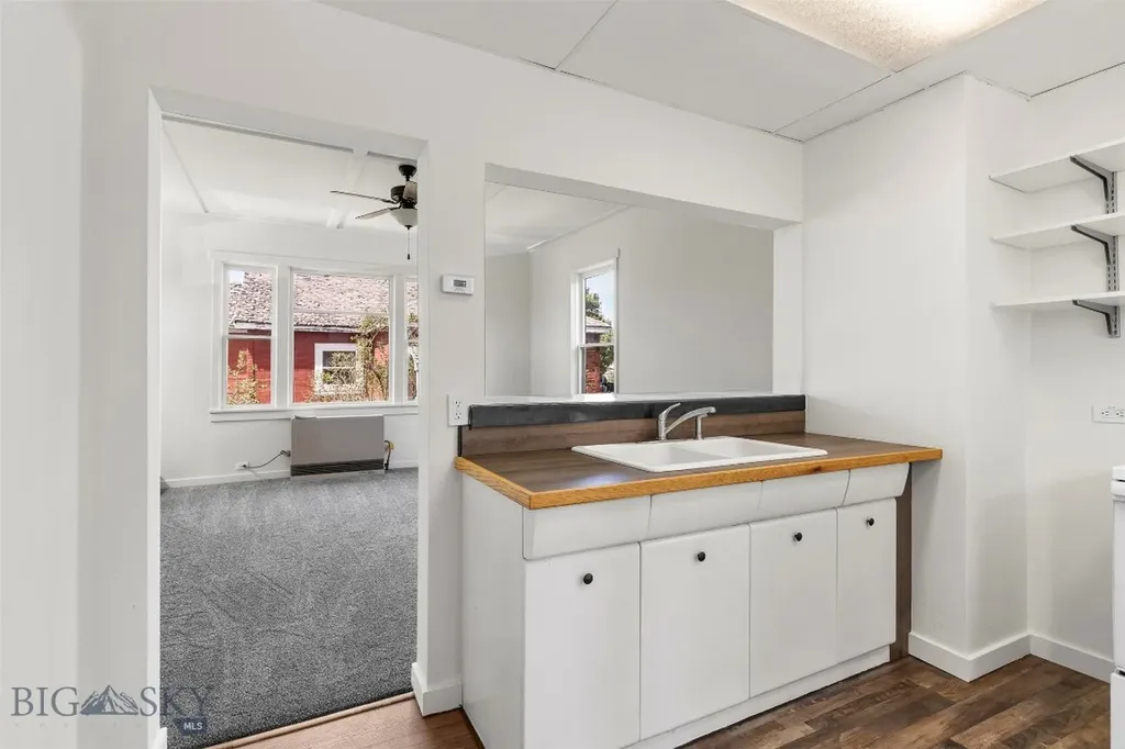 2322 Locust Street Butte MT 59701